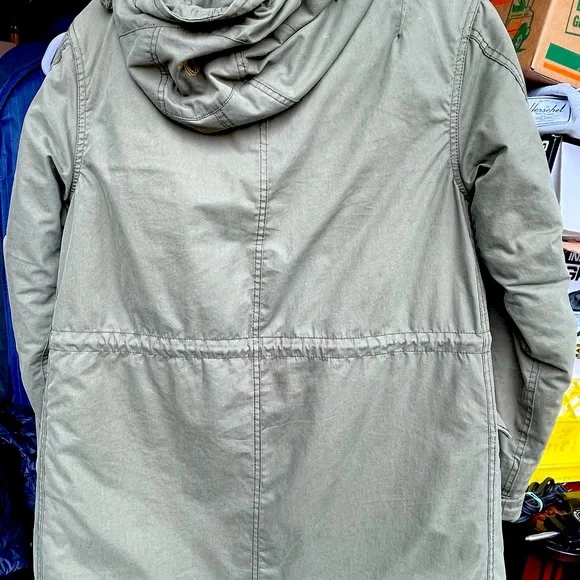 Winter Cost - Picture 2 of 2